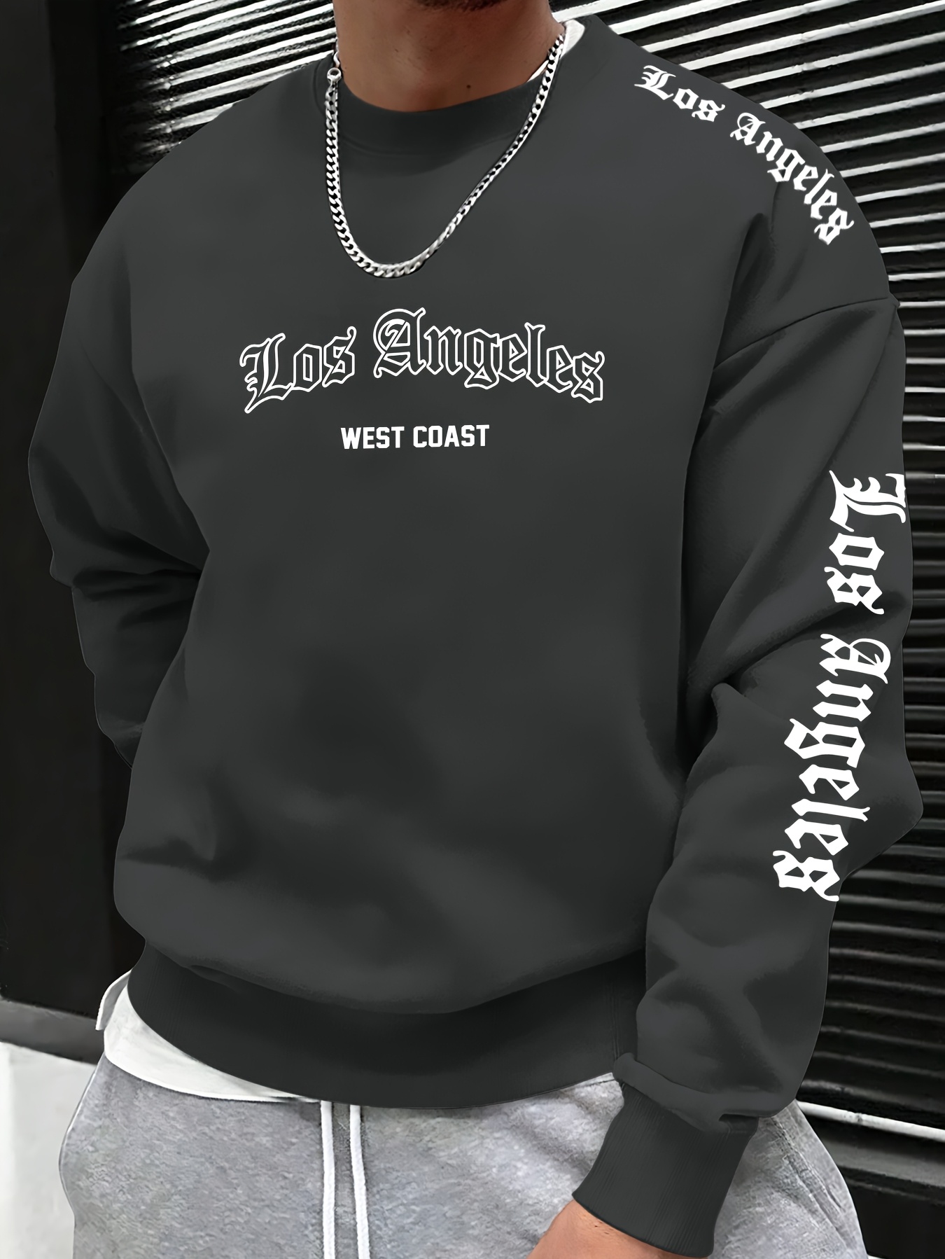 เสื้อสเวตเตอร์คอกลมพิมพ์ลายตัว - Street Fashion For Man บทวิจารณ์และราคา