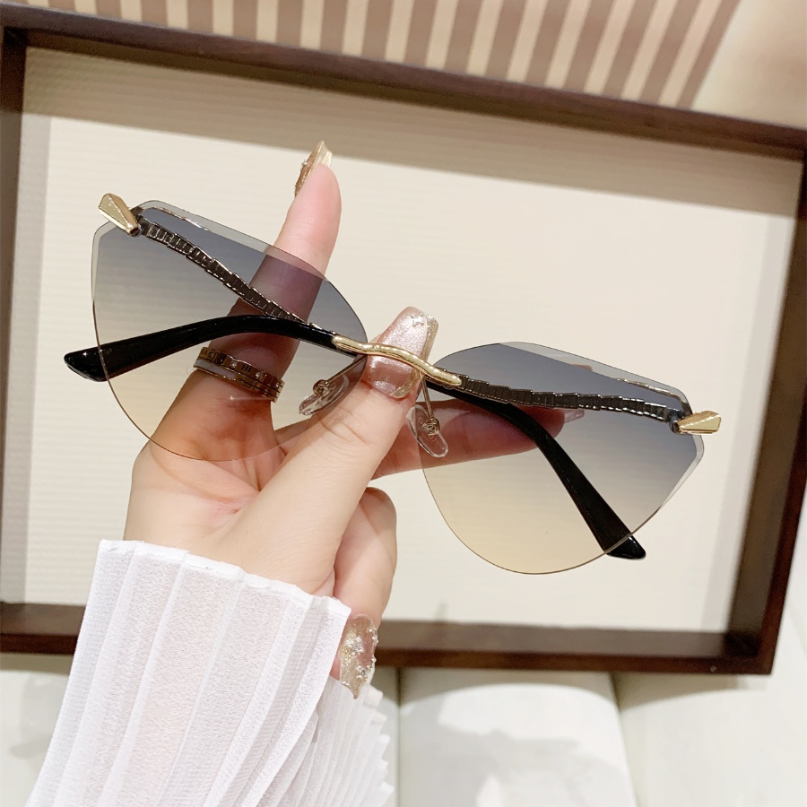 แว่นตาแฟชั่นผู้หญิง 1 ชิ้น สไต - Street Fashion High End บทวิจารณ์และราคา